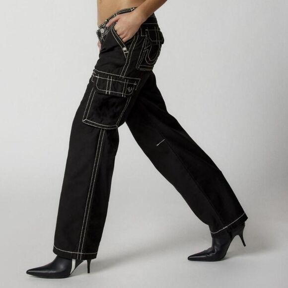 True Religion x Urban Outfitters Exclusive Black Cargo Jeans Size 29 NEW w tags - Picture 2 of 8